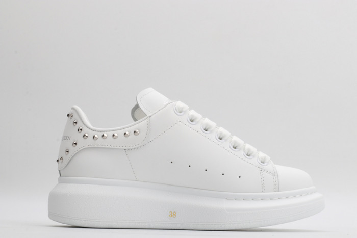 Alexander McQueen sneaker