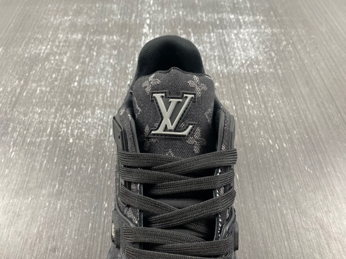 L&V SNEAKERS