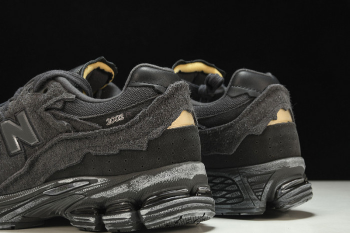 New Balance WL2002 M2002RDB