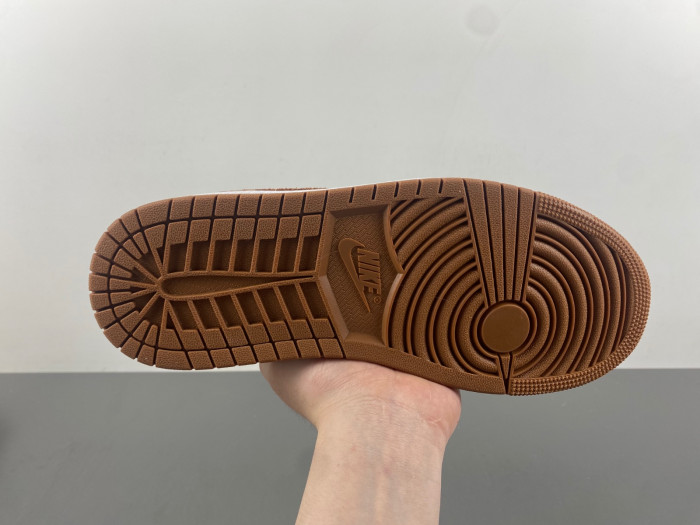 Air Jordan 1 Low SE FJ3453-200