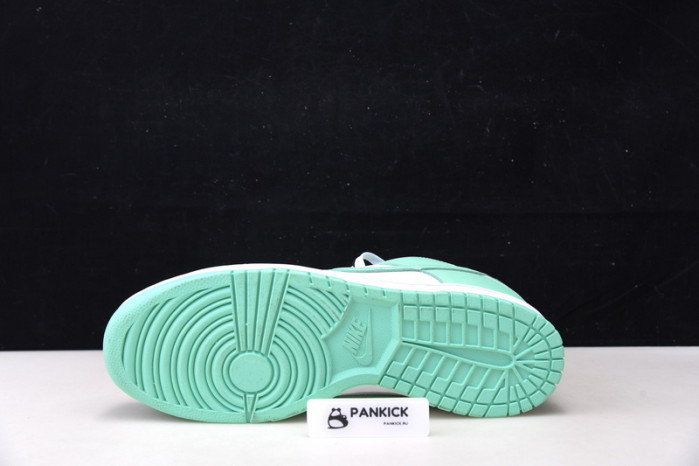 Nike Dunk Low Green Glow (W) - DD1503-105