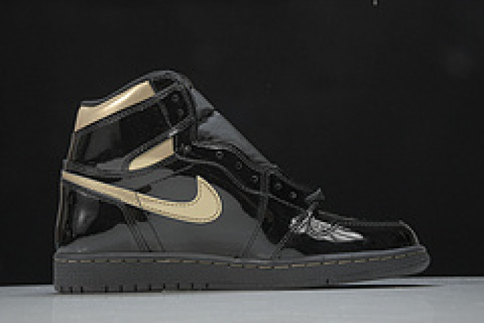 Jordan 1 Retro High Black Metallic Gold (2020) 555088-032