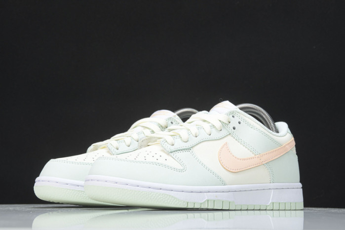 Nike Dunk Low Barely Green - DD1503-104