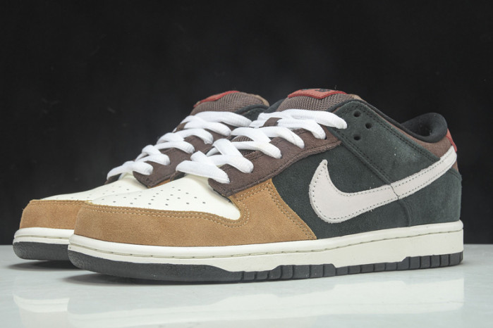 Nike SB Dunk Low Joe Strummer - 304292-902