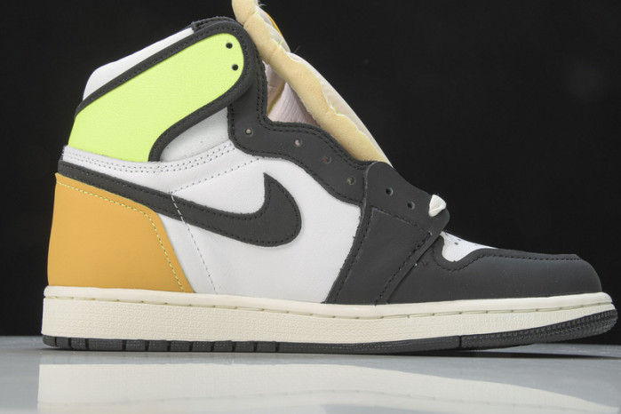 Jordan 1 Retro High White Black Volt University Gold 555088-118