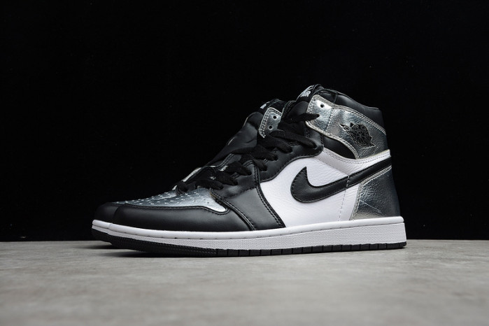 Air Jordan 1 High OG WMNS “Silver Toe” CD0461-001
