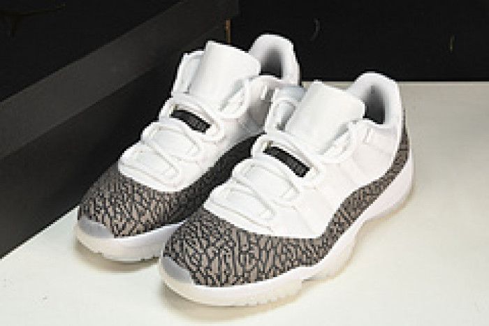 Air Jordan 11 Low AJ11 WMNS “Yellow Snakeskin” AV2187-140