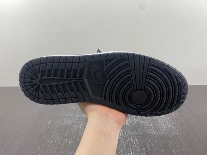 Air Jordan 1 Low OG “Bleached Coral” CZ0790-061