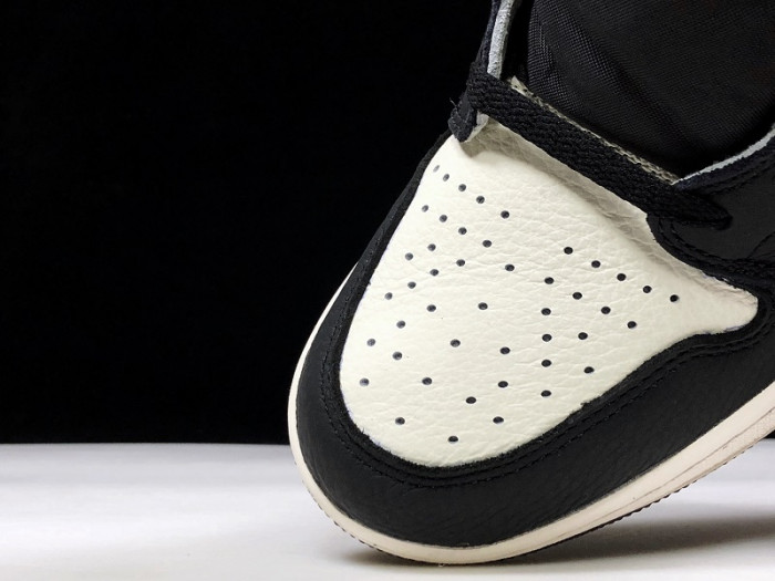 AIR JORDAN 1 SPORTS ILLUSTRATED A STAR IS BORN 555088-015