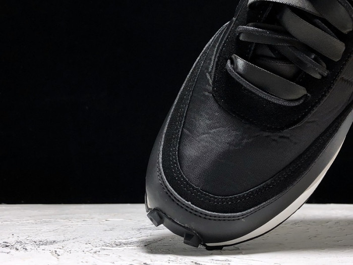 Nike LD Waffle Sacai Black Nylon BV0073-200