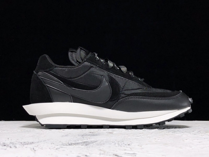 Nike LD Waffle Sacai Black Nylon BV0073-200