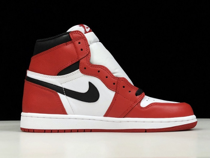 AIR JORDAN 1 RETRO HIGH OG "CHICAGO" 2015 555088-101