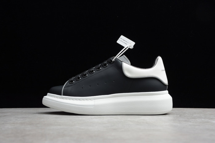 Alexander McQueen sneaker