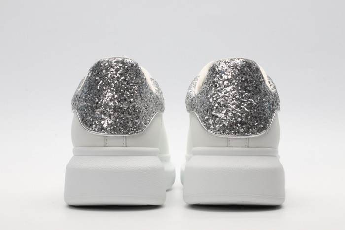 Alexander McQueen sneaker