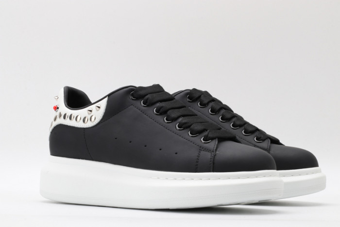 Alexander McQueen sneaker