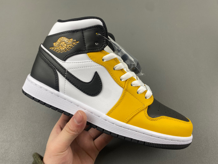 Air Jordan 1 Mid DQ8426-701