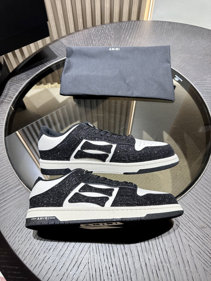 AM1R1 SNEAKERS