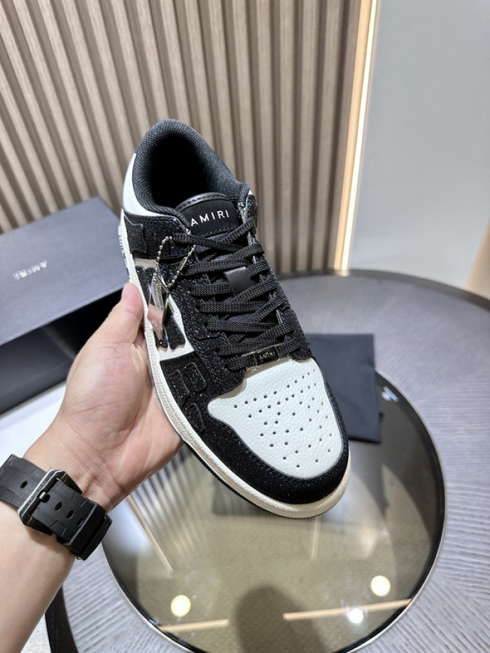 AM1R1 SNEAKERS