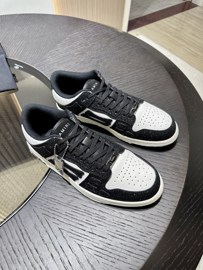AM1R1 SNEAKERS