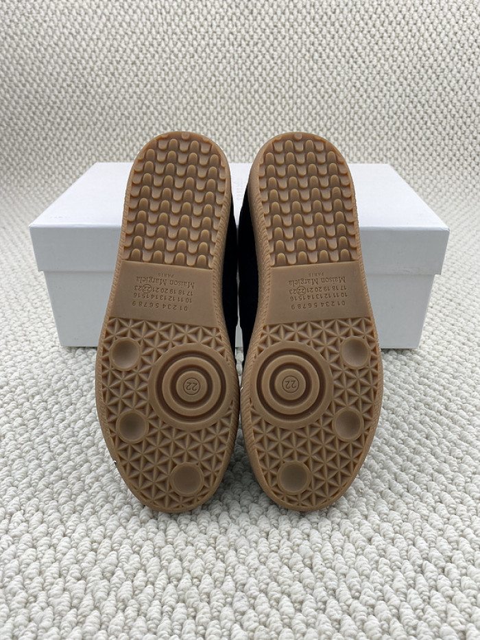 ma*s*n Ma*i*laa shoes