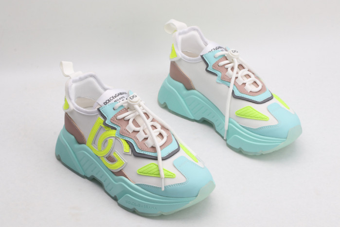 DG sneaker