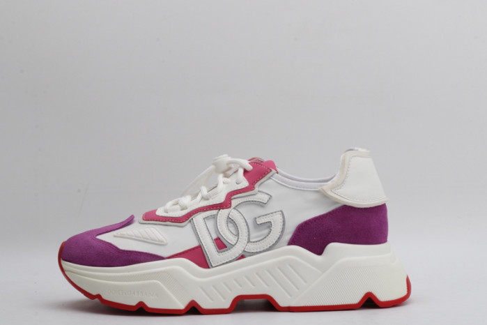 DG sneaker
