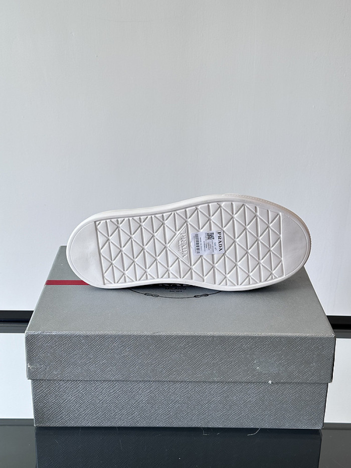 PRA designer sneaker