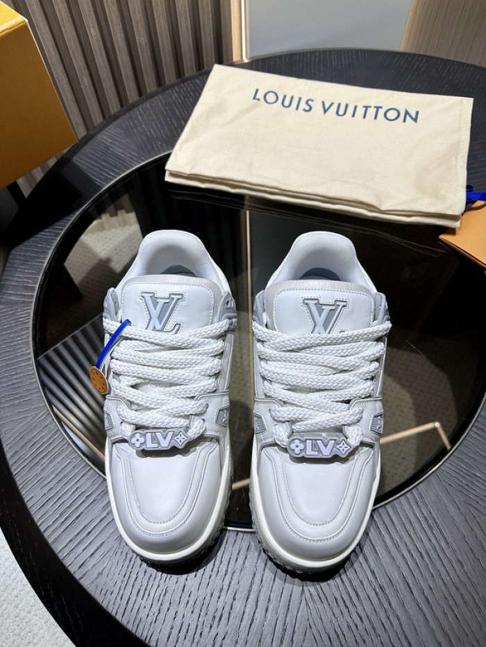L&V SNEAKERS