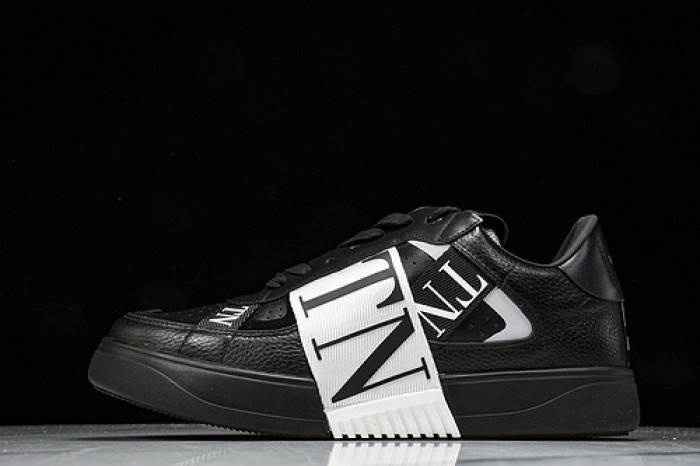 VALEN DESIGNER SNEAKERS