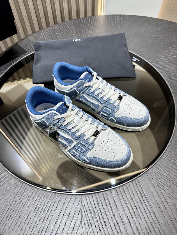 AM1R1 SNEAKERS