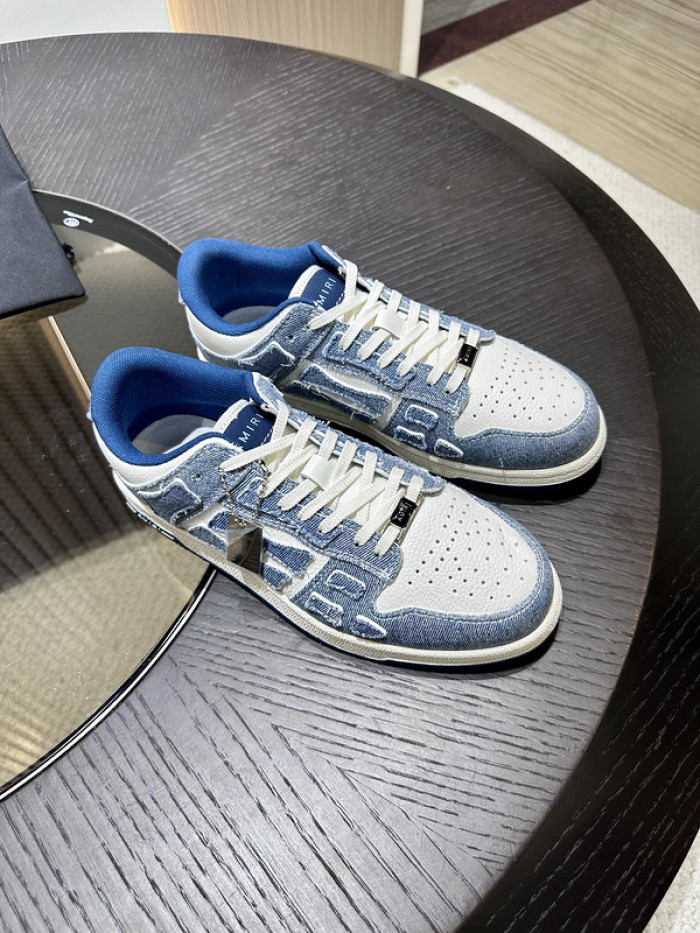 AM1R1 SNEAKERS