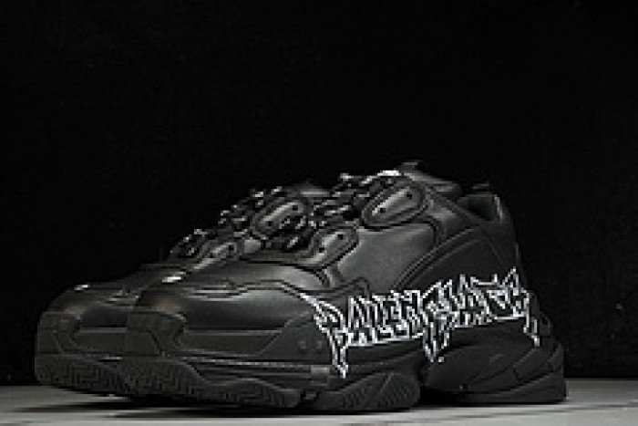 BL TRIPLE S TRAINERS W2FAY 9017