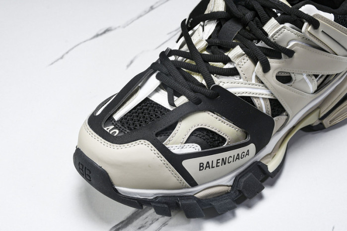 BLEN Track W3AC4 8071