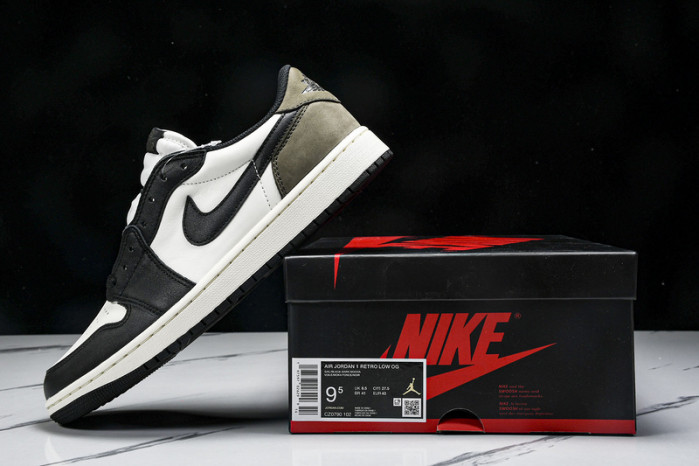 Air Jordan 1 Low OG “Mocha” CZ0790-102