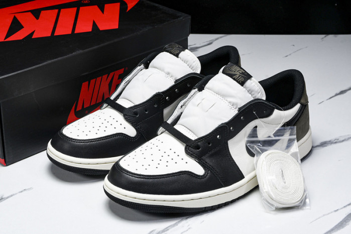 Air Jordan 1 Low OG “Mocha” CZ0790-102