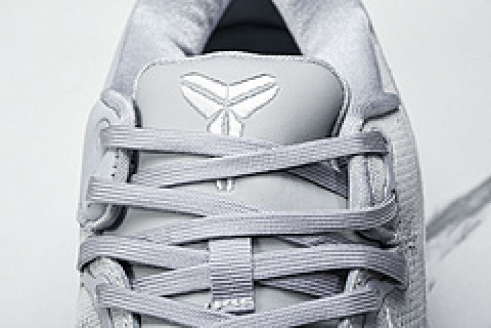 NK Kobe 8 Protro“Wolf Grey” HF9550-002