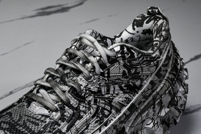 BL DEFENDER 685613-W2RG19010