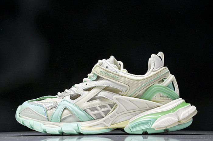 BLEN Track W3AE2 3911