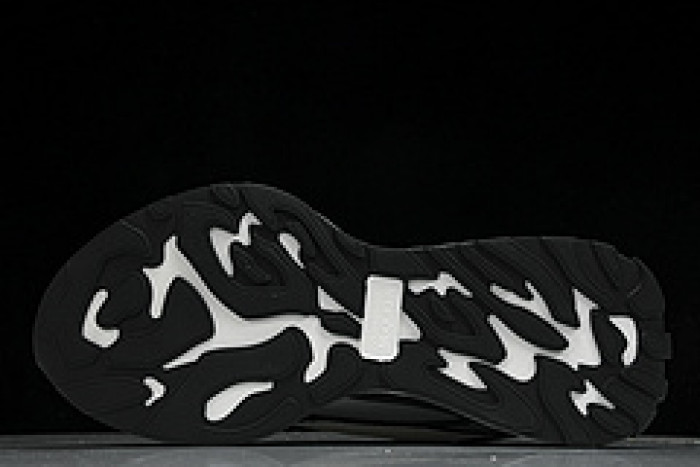 Alexander McQueen sneaker