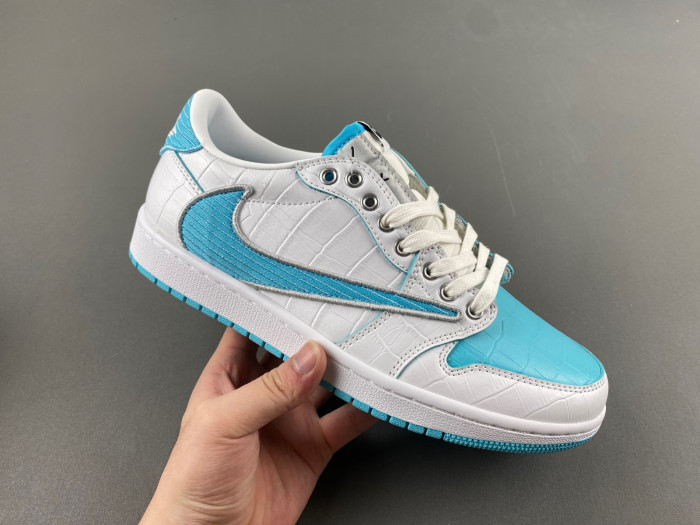 Travis Scott x Air Jordan 1 DM7866-771