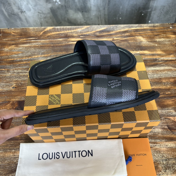 L&V SLIPPERS