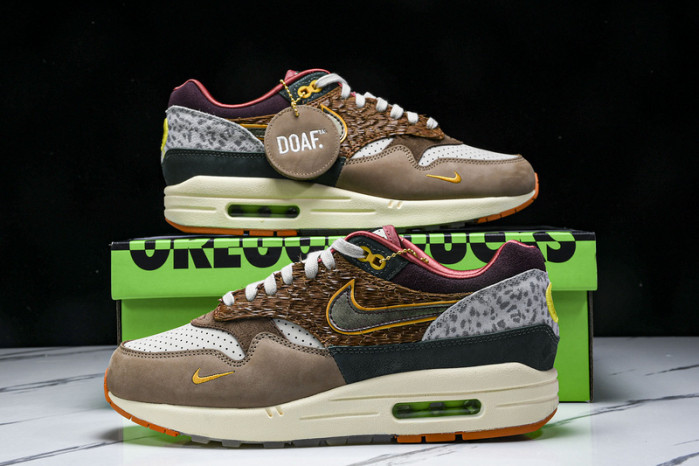 Division Street x Nike Air Max 1 "Oregon Ducks” HQ2639-100