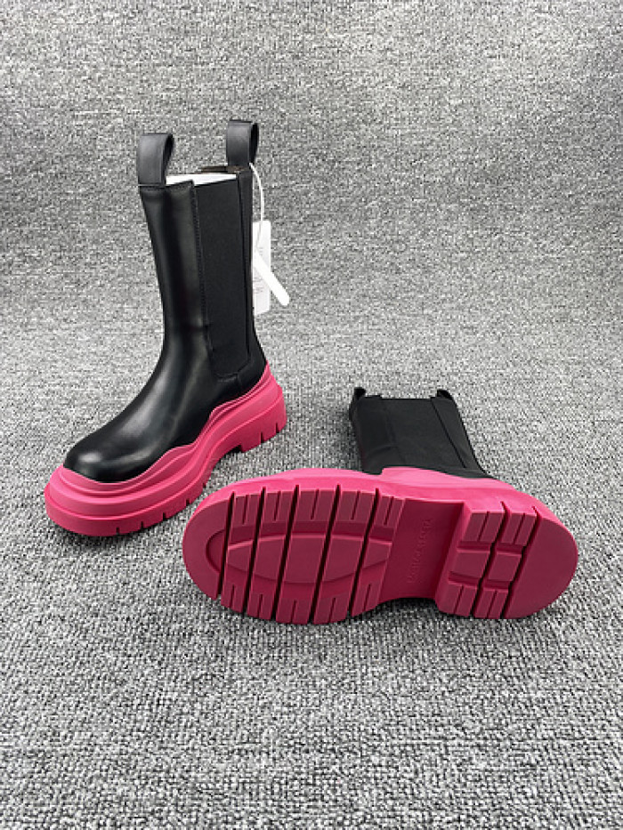 BOTTEGA VENETA SNEAKER