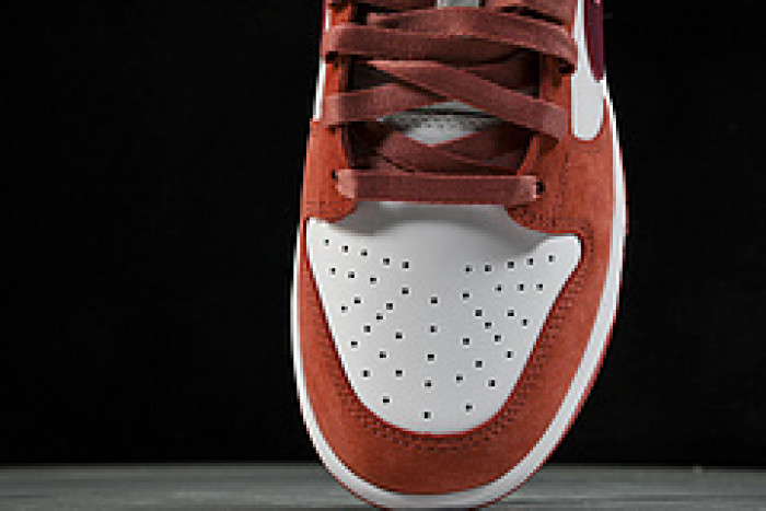NIKE DUNK LOW VDAY FQ7056 100
