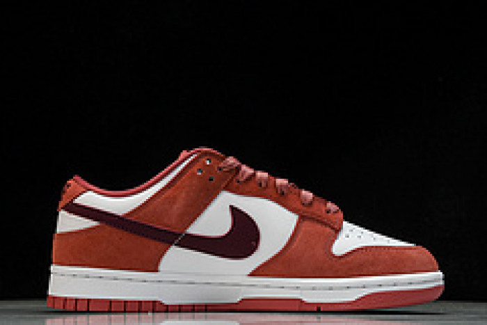 NIKE DUNK LOW VDAY FQ7056 100