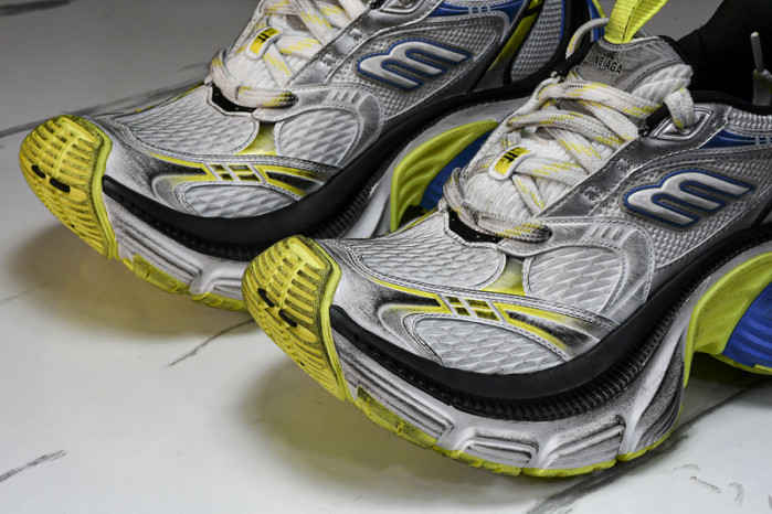 BLEN 10XL W2MV2 9741