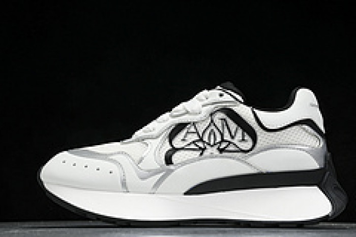 Alexander McQueen sneaker