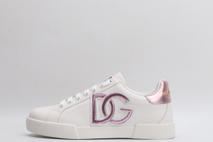 DG sneaker