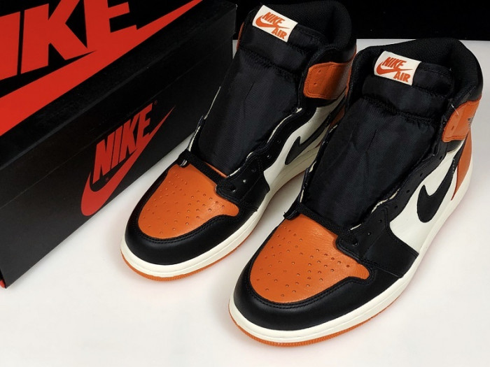 AIR JORDAN 1 RETRO OG SHATTERED BACKBOARD 555088-005