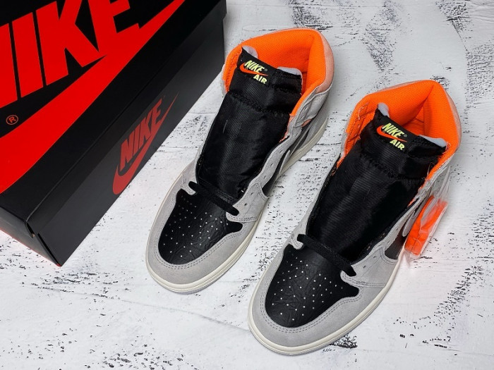 Jordan 1 Retro High Neutral Grey Hyper Crimson 555088-018